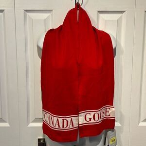 Canada Goose Unisex Red Merino Wool Logo Scarf‎ NWT